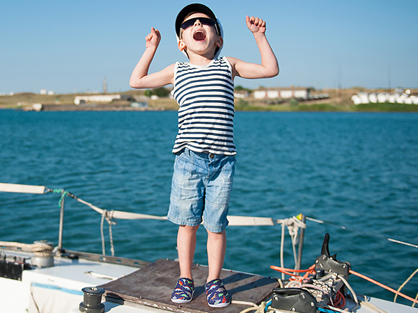 toddler water shoes