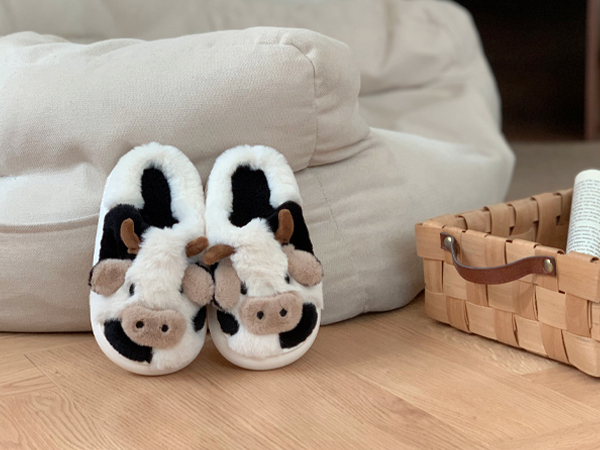 cute cartoon animal cow slippers for toddler kids