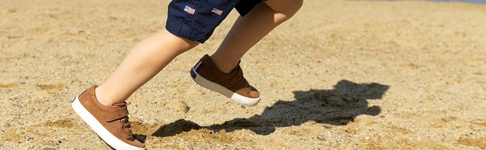 Toddler, running, sneakers, tan, sperry