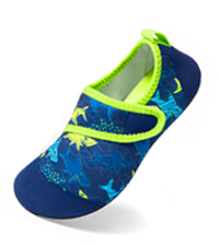 kids water shoes