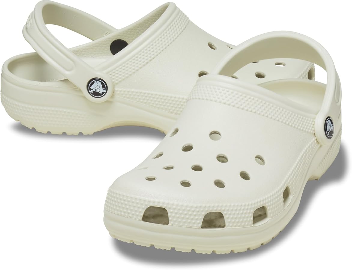 Crocs Unisex-Child Classic Clog (Little Big Kid)